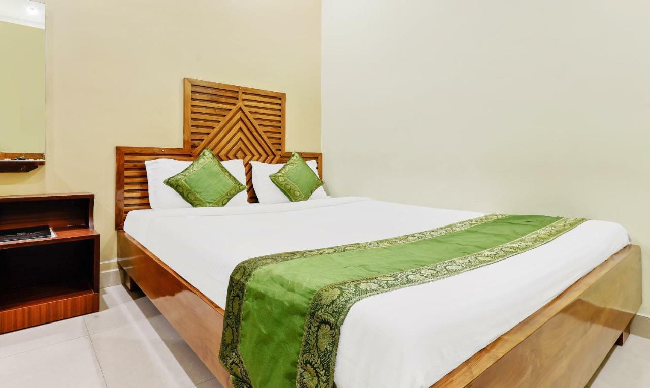 Treebo Trend Prabash Atithi Griha Hotel Guwahati Esterno foto