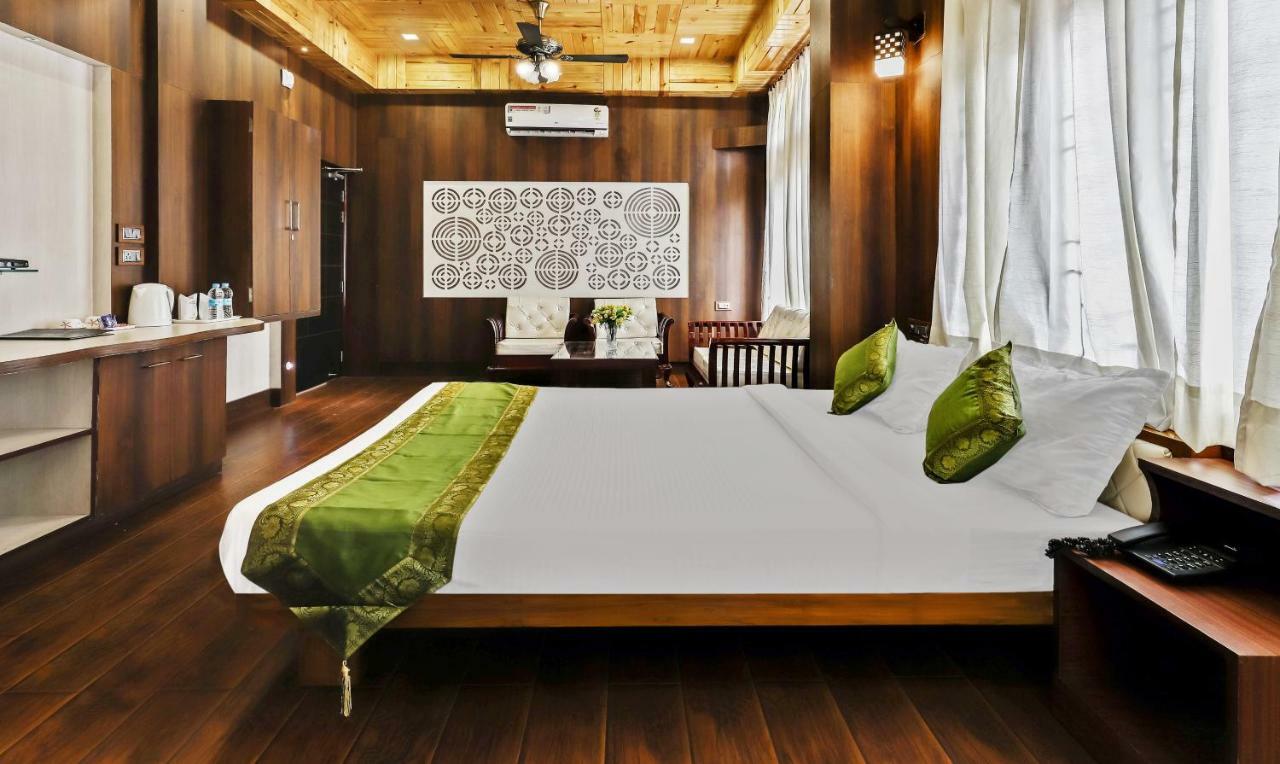 Treebo Trend Prabash Atithi Griha Hotel Guwahati Esterno foto