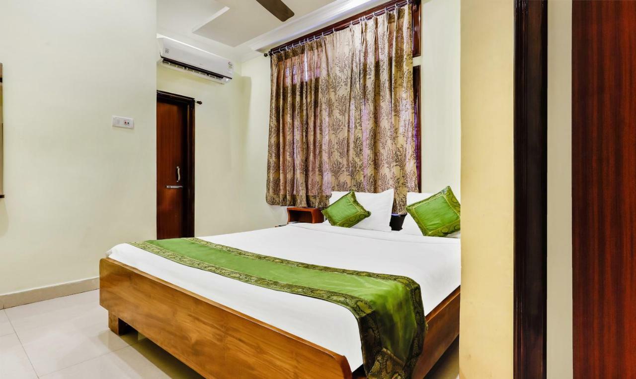Treebo Trend Prabash Atithi Griha Hotel Guwahati Esterno foto